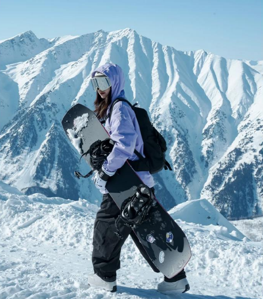 「1+1 头等舱」新疆钻石双湖· 8 日游（温泉版）