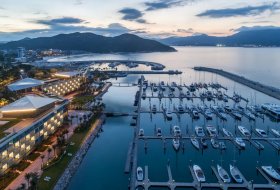 深圳浪骑瞻云度假酒店